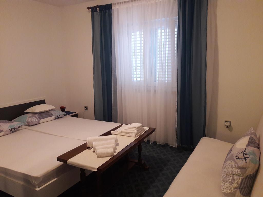 Rina Apartments 라빈 외부 사진