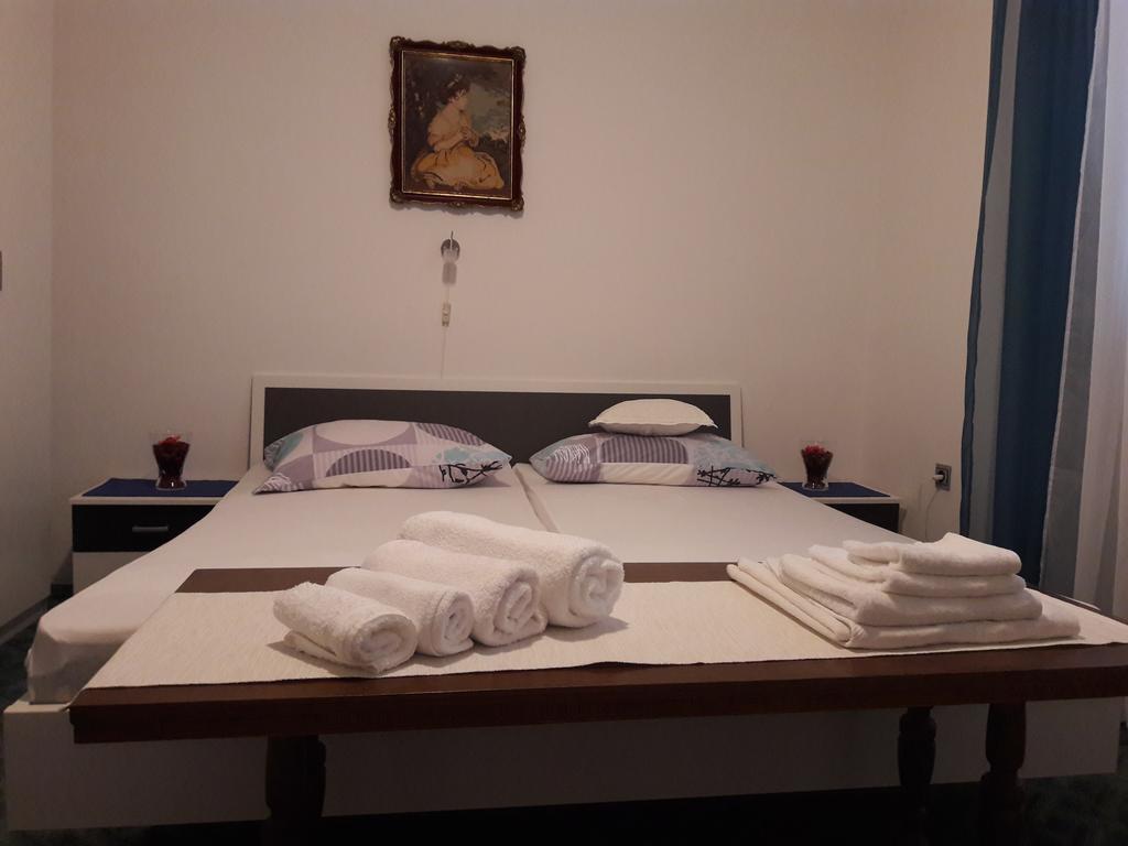 Rina Apartments 라빈 외부 사진